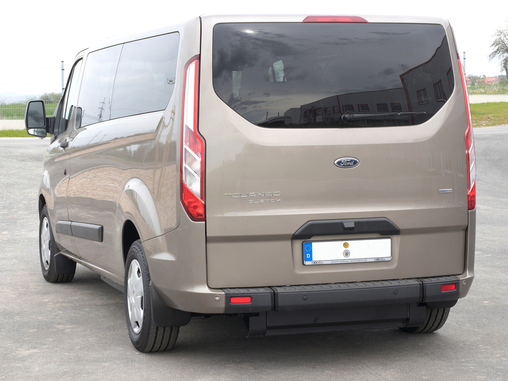 Rebajes Ford Custom - Imagen 3